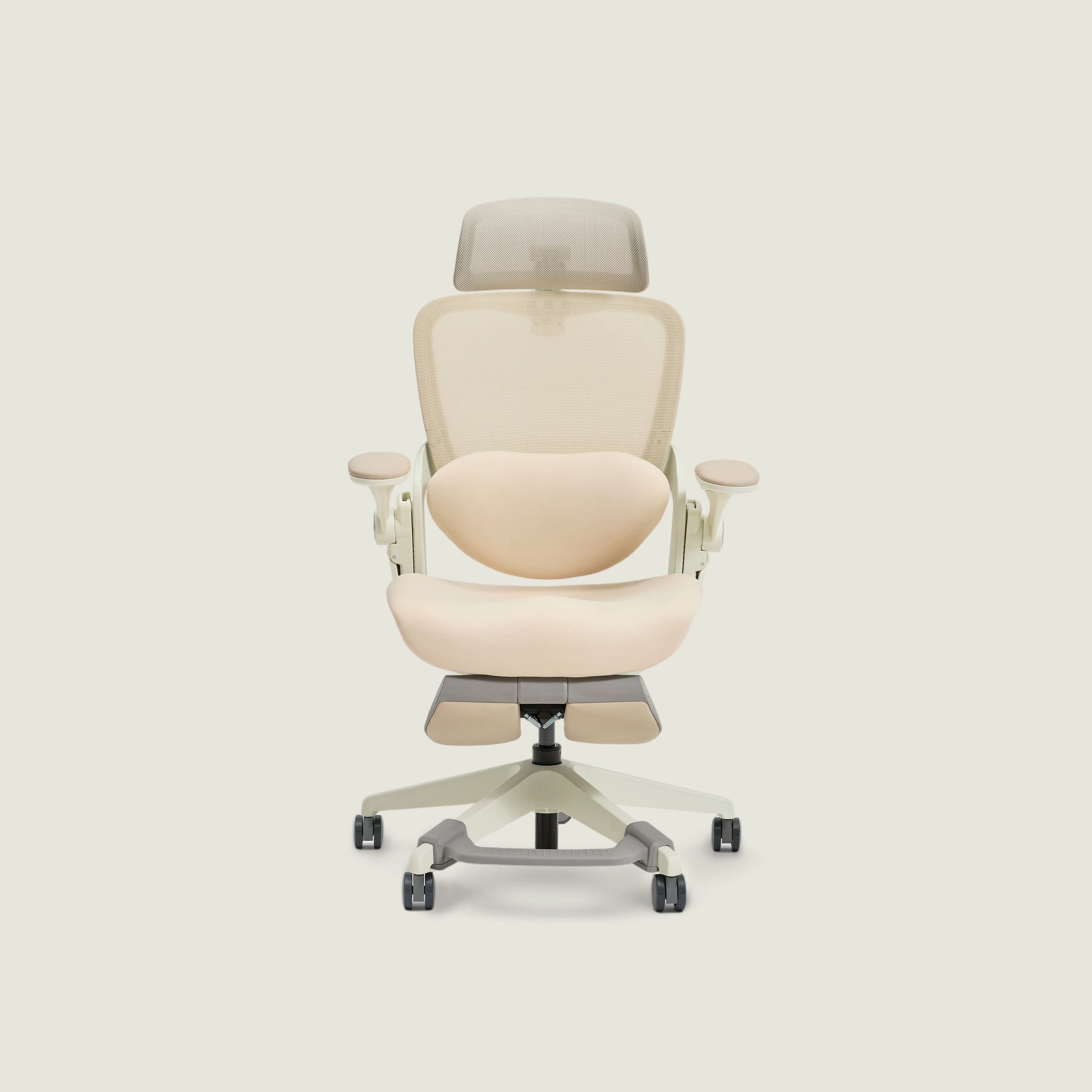 P1 Lady Ergonomic Chair in Soft Ivory